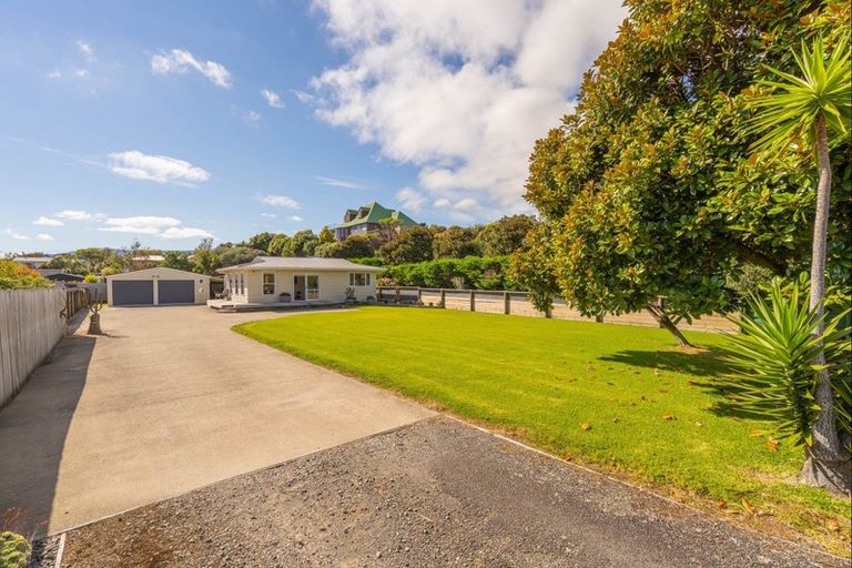 Photo of property in 17 Otaihanga Road, Otaihanga, Paraparaumu, 5036