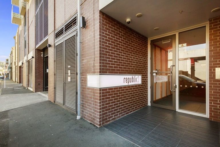 Photo of property in Republic2, 5n/10 Lorne Street, Te Aro, Wellington, 6011