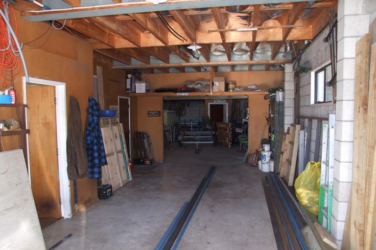 Photo of property in 20 Kempton Place, Richmond Heights, Taupo, 3330