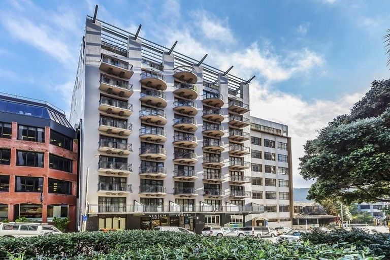 Photo of property in Atrium Towers, 1g/154 The Terrace, Wellington Central, Wellington, 6011