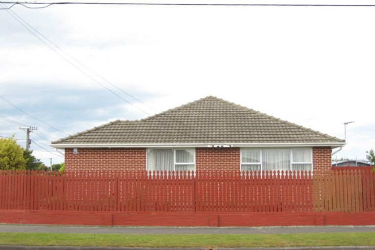Photo of property in 10 Compton Street, Woolston, Christchurch, 8062