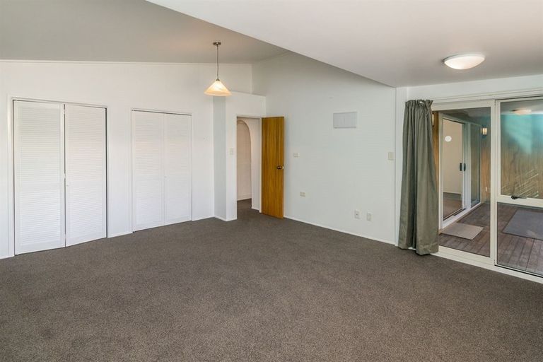 Photo of property in 329 Te Horo Beach Road, Te Horo Beach, Otaki, 5581