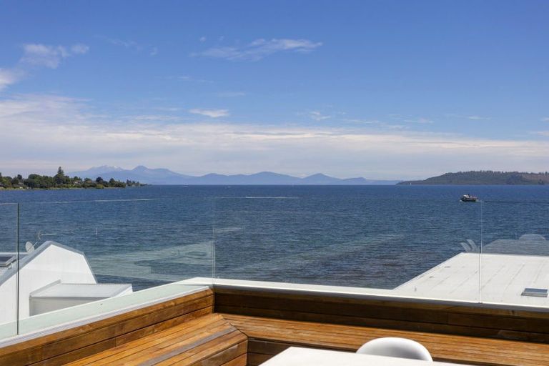 Photo of property in 20/225 Lake Terrace, Waipahihi, Taupo, 3330