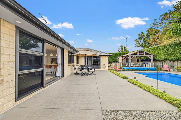 Photo of property in 17 Mahoe Glade, Patumahoe, Pukekohe, 2679