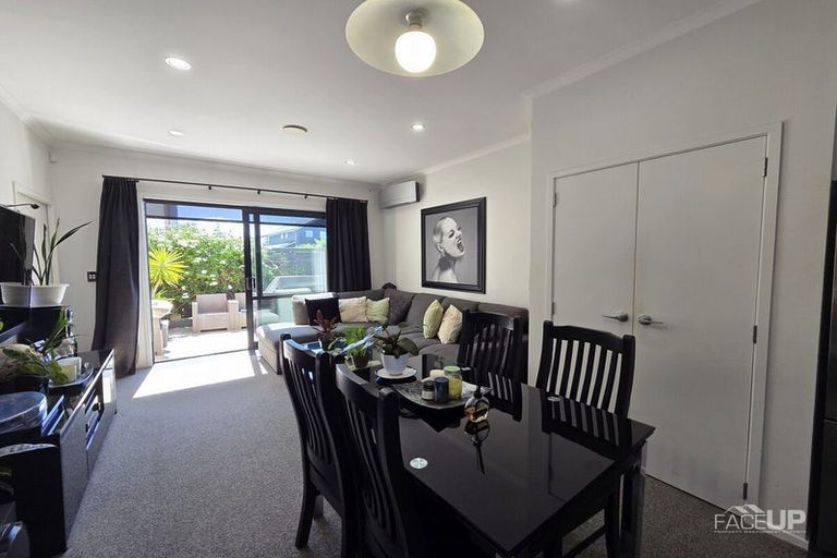 Photo of property in 10 Saltmarsh Road, Hobsonville, Auckland, 0616