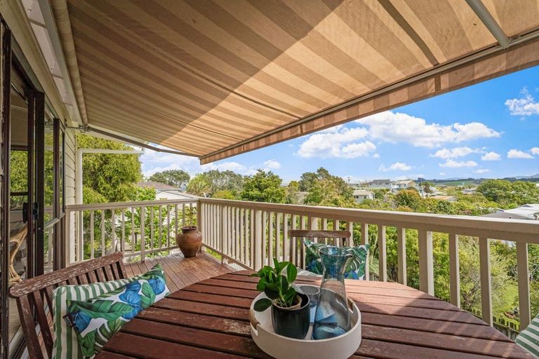 Photo of property in 5a Rangimaarie Crescent, Snells Beach, 0920