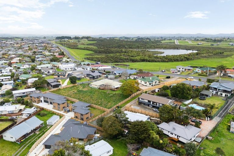 Photo of property in 19b Baverstock Road, Nawton, Hamilton, 3200