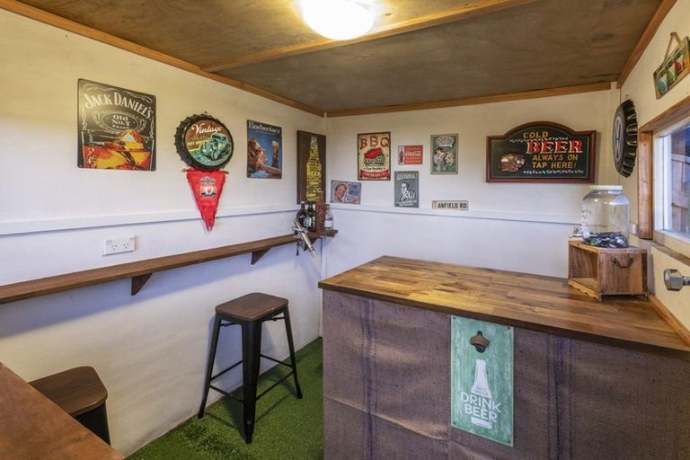 Photo of property in 25 Dominica Crescent, Grenada Village, Wellington, 6037