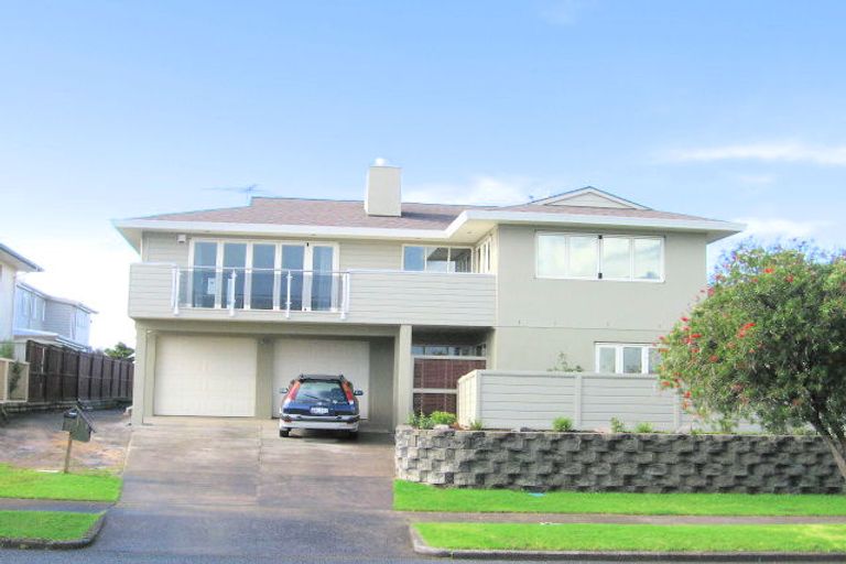 Photo of property in 22 Waller Avenue, Bucklands Beach, Auckland, 2012