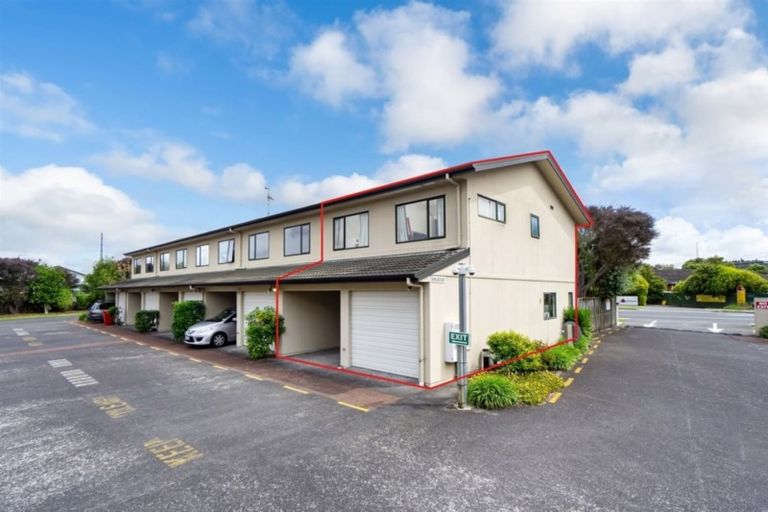 Photo of property in Casa Bella, 20/427 Albany Highway, Albany, Auckland, 0632