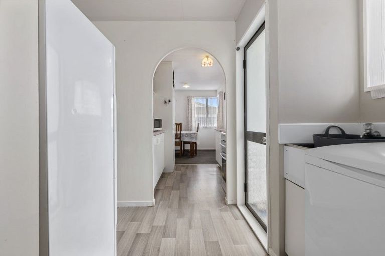 Photo of property in 74a Resolution Road, Welcome Bay, Tauranga, 3112