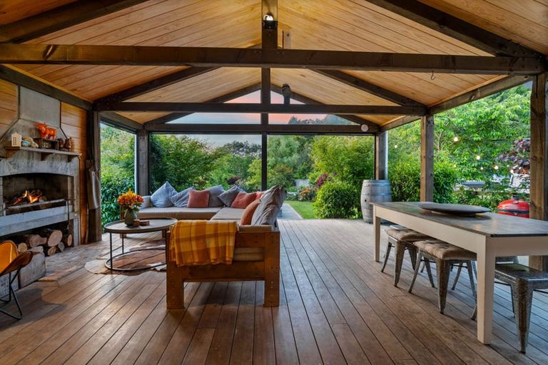 Photo of property in 241a Ararimu Valley Road, Helensville, Waimauku, 0882