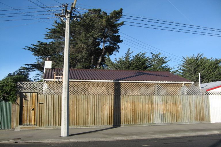 Photo of property in 15 Bowhill Road, New Brighton, Christchurch, 8083
