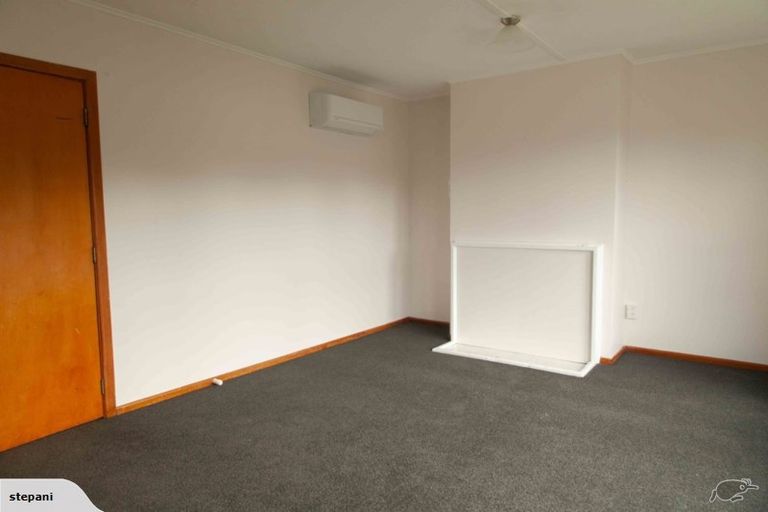 Photo of property in 44-46 Waihemo Street, Waitangirua, Porirua, 5024