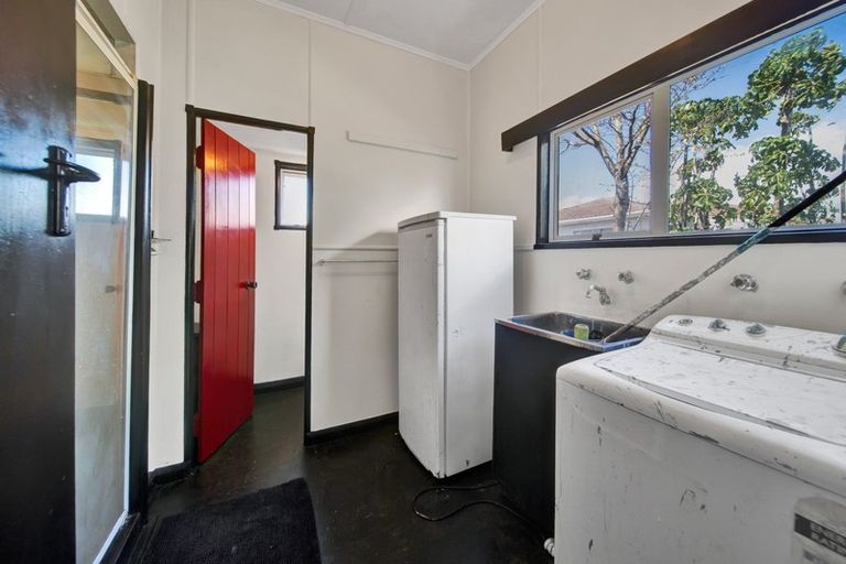 Photo of property in 48b Richmond Street, Waitara, 4320