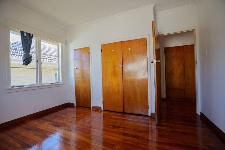 Photo of property in 449 Mount Albert Road, Mount Roskill, Auckland, 1041