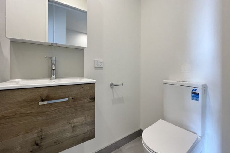 Photo of property in 3/60 Selo Street, Glen Eden, Auckland, 0602