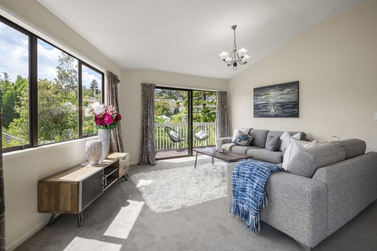 Photo of property in 10c Matipo Road, Mairangi Bay, Auckland, 0630