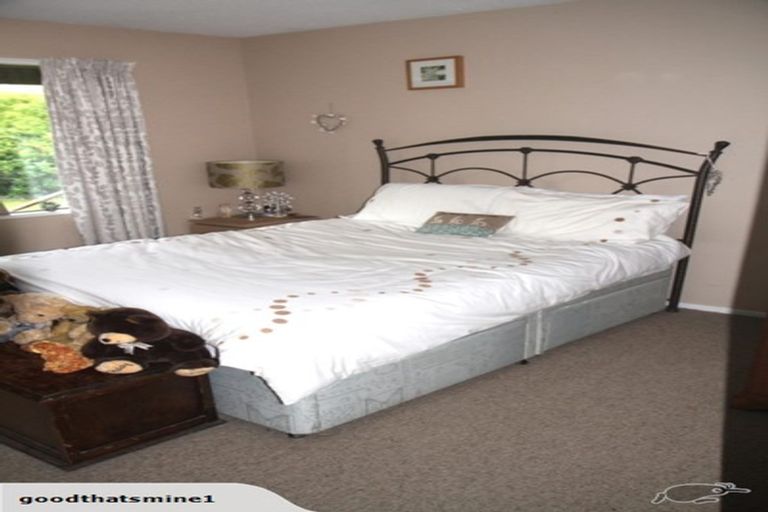 Photo of property in 24 Gresham Street, Geraldine, 7930