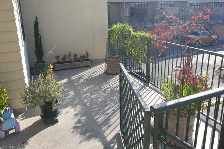 Photo of property in Tuscany Towers, 30/1 Ambrico Place, New Lynn, Auckland, 0600