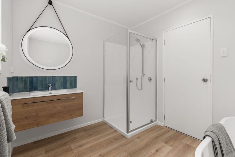 Photo of property in 472 Warspite Avenue, Ascot Park, Porirua, 5024
