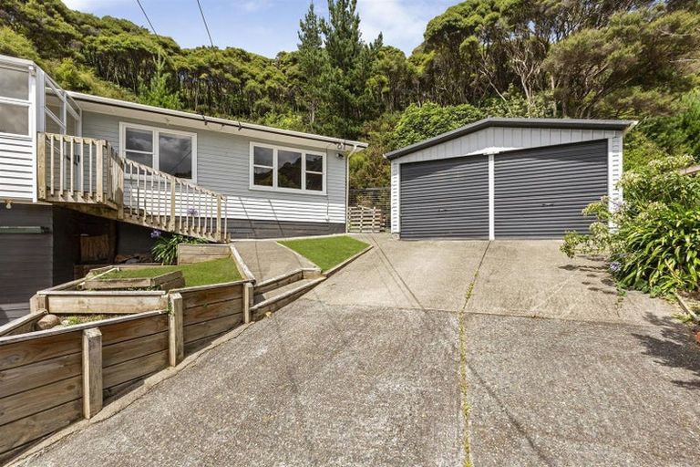 Photo of property in 17 Puriri Street, Wainuiomata, Lower Hutt, 5014
