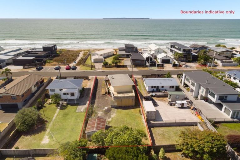 Photo of property in 56 Karewa Parade, Papamoa Beach, Papamoa, 3118