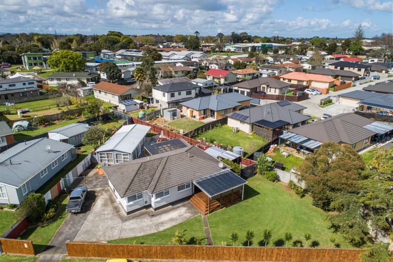 Photo of property in 30 Ferguson Street, Mangere East, Auckland, 2024
