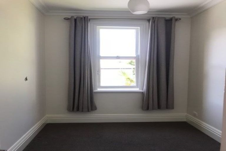 Photo of property in 37 Honiana Te Puni Street, Aro Valley, Wellington, 6021
