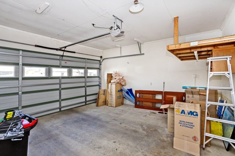 Photo of property in 16 Moana Street, Rosedale, Invercargill, 9810