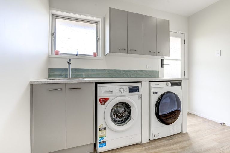 Photo of property in 4 Morrow Avenue, St Andrews, Hamilton, 3200