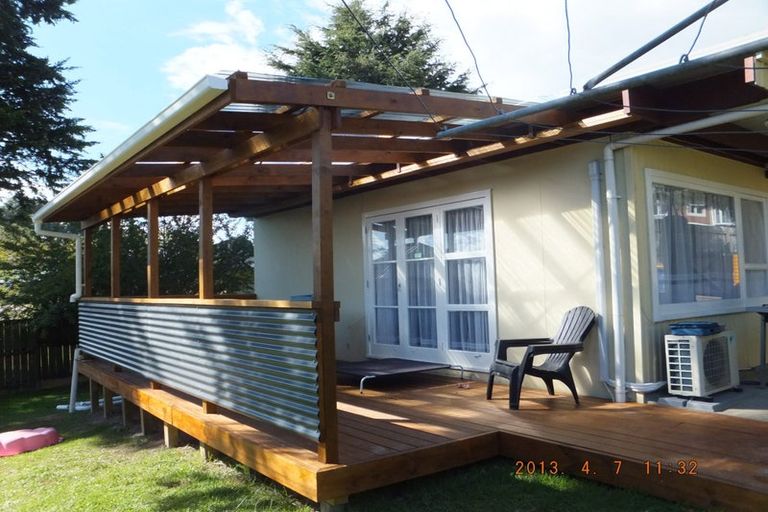 Photo of property in 3/289 Swanson Road, Ranui, Auckland, 0612