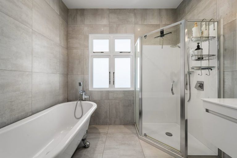 Photo of property in 2 Katherine Avenue, Thorndon, Wellington, 6011