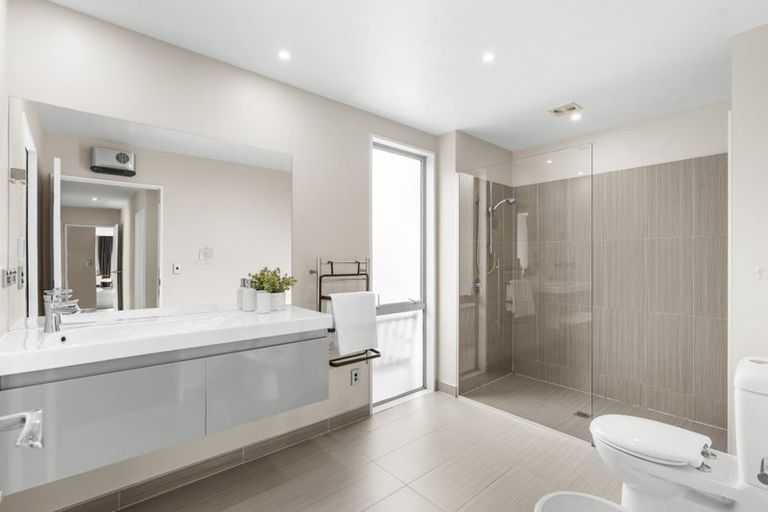 Photo of property in 2 Kinrara Place, Halswell, Christchurch, 8025