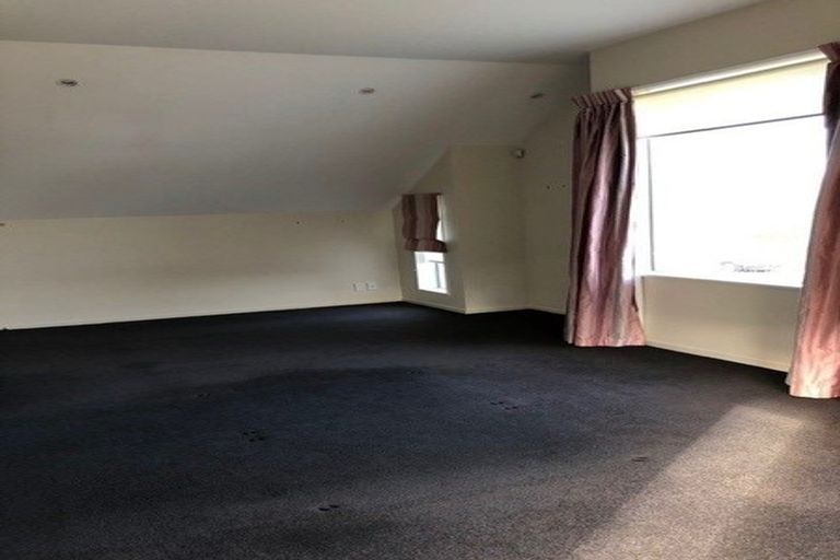Photo of property in 12 Devonport Lane, St Albans, Christchurch, 8014