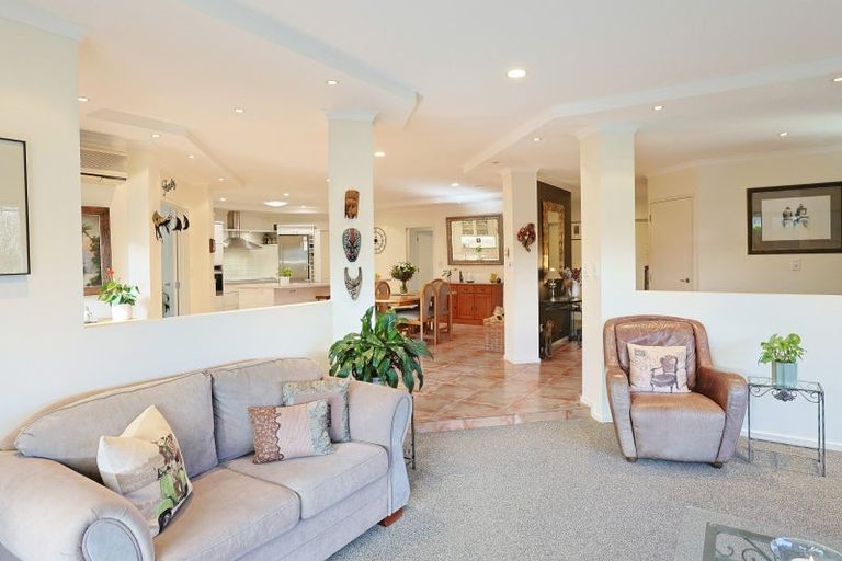 Photo of property in 10 Park Lane, Greenmeadows, Napier, 4112