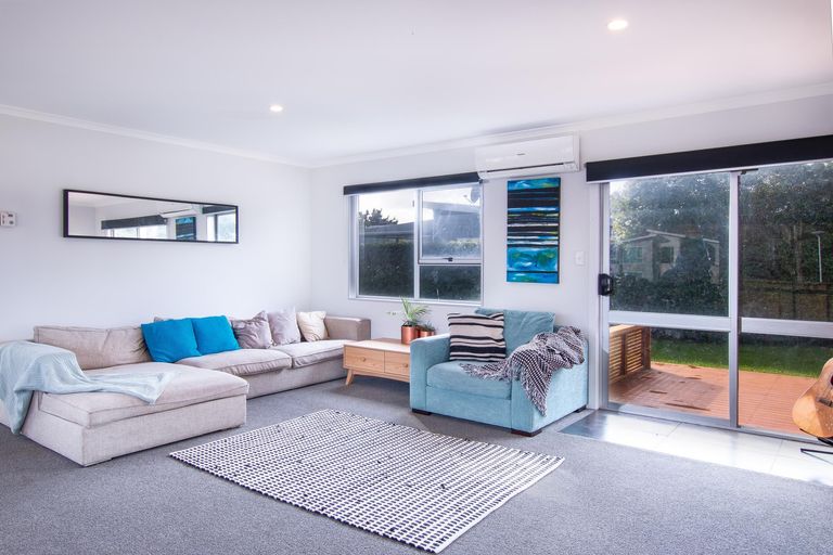 Photo of property in 2b Palm Grove, Waihi Beach, 3611