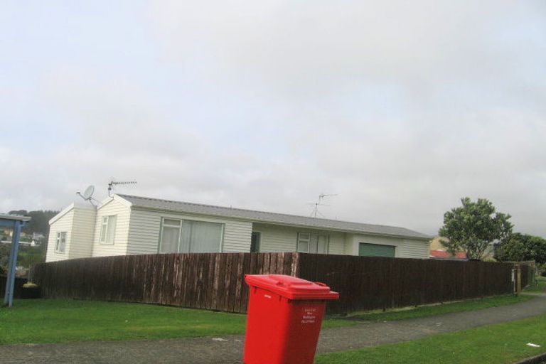 Photo of property in 24 Beaumaris Crescent, Ascot Park, Porirua, 5024