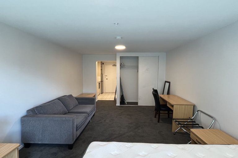 Photo of property in Cintra Apartments, 5p/3 Whitaker Place, Grafton, Auckland, 1010