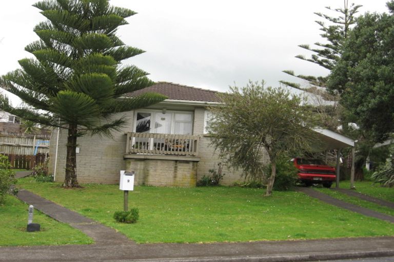 Photo of property in 9 Leilani Place, Red Hill, Papakura, 2110