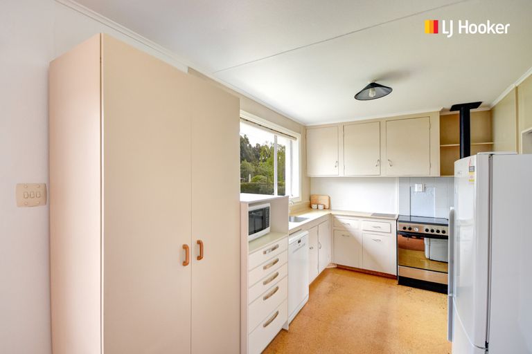 Photo of property in 6 Lambert Street, Abbotsford, Dunedin, 9018