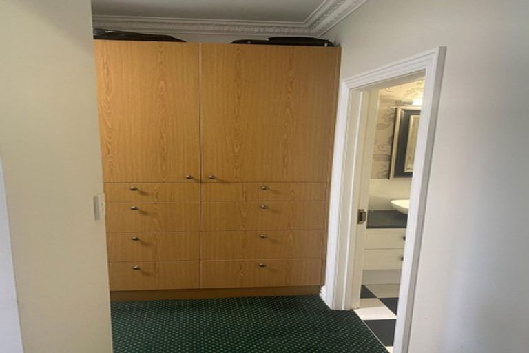 Photo of property in 1c George Street, Newmarket, Auckland, 1023