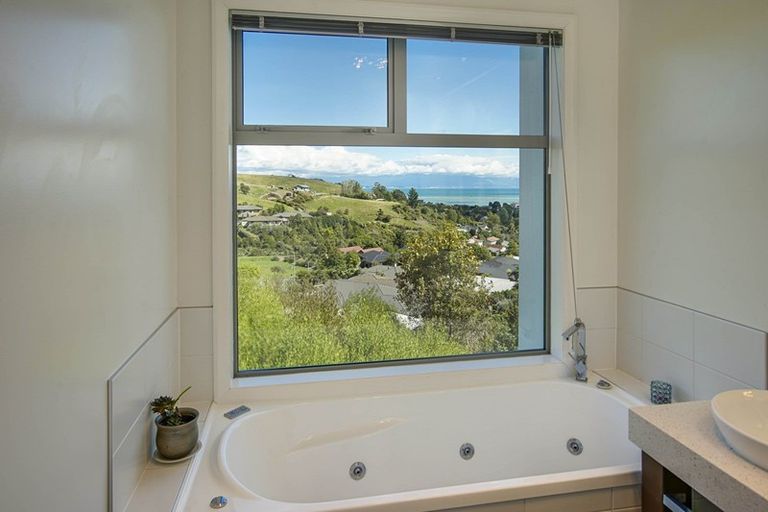 Photo of property in 13 Farleigh Street, Atawhai, Nelson, 7010