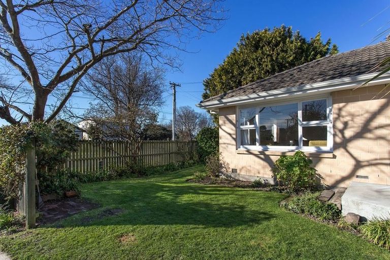 Photo of property in 64 Kellys Road, Mairehau, Christchurch, 8052