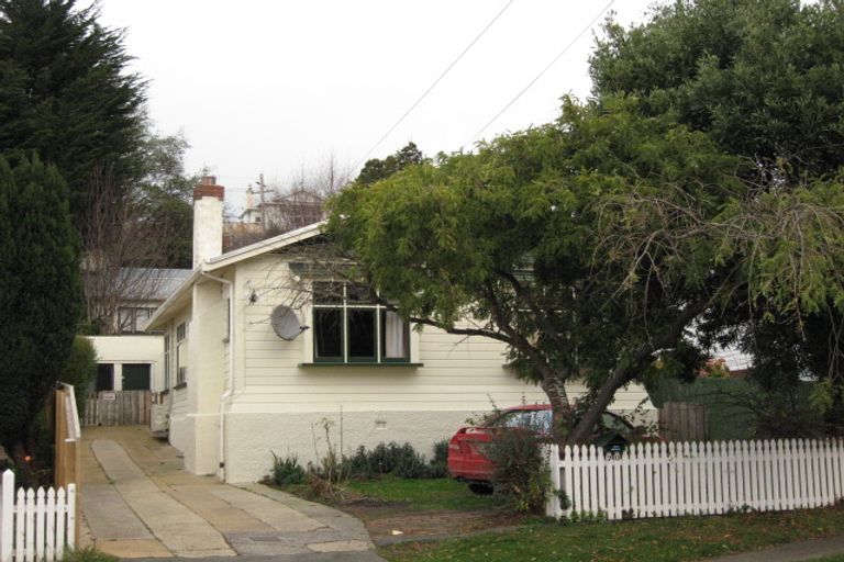 Photo of property in 20 Byron Street, Mornington, Dunedin, 9011
