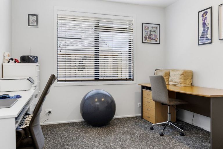 Photo of property in 32 Huka Heights Drive, Rangatira Park, Taupo, 3330