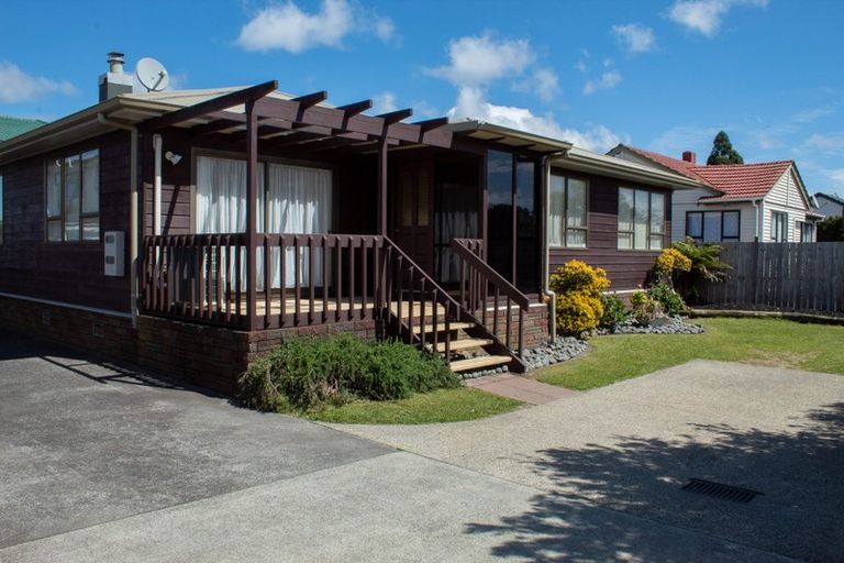 Photo of property in 1/62 Browns Road, Manurewa, Auckland, 2102
