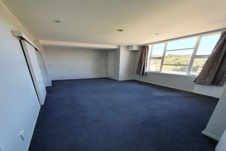 Photo of property in Grandstand Apartments, 37/80 Kent Terrace, Mount Victoria, Wellington, 6011