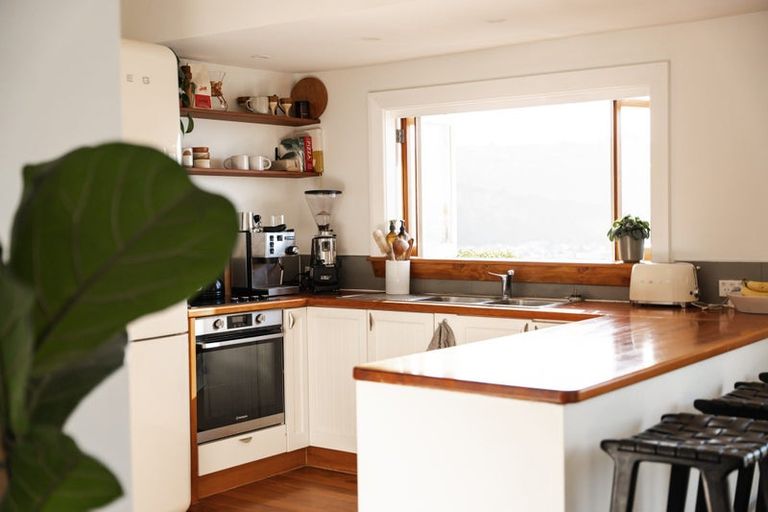 Photo of property in 3 Flowers Track, Scarborough, Christchurch, 8081