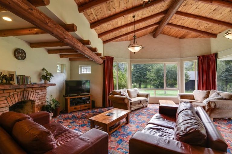 Photo of property in 752 Malaghans Road, Speargrass Flat, Queenstown, 9371